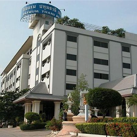 Pathumthani Place Hotel Экстерьер фото